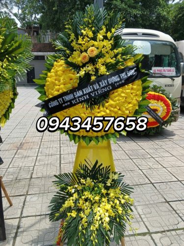 Vòng hoa tại quận hoàn kiếm